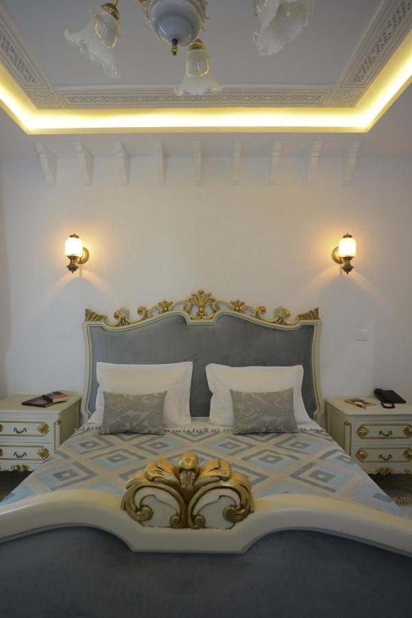 Pensión Dar & Hammam 4*